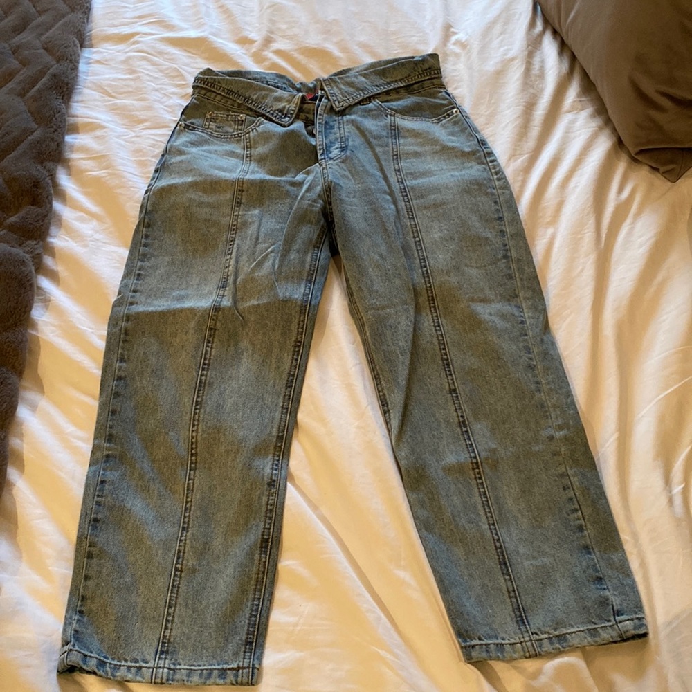 Signature8 jeans. Size medium